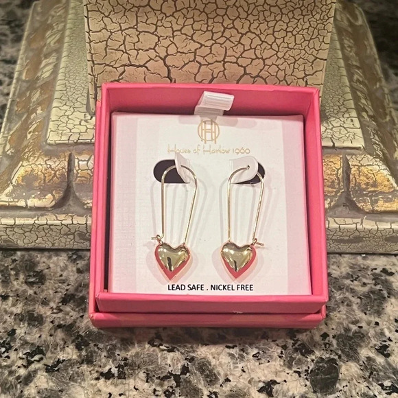 House of‎ Harlow 1960 Shiny Gold Toned Heart Hoop Earrings - Picture 1 of 3